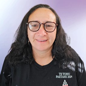 Ms Viki Springer