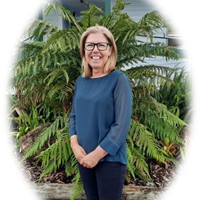 Mrs Williams ​/ Ko Brenda tēnei