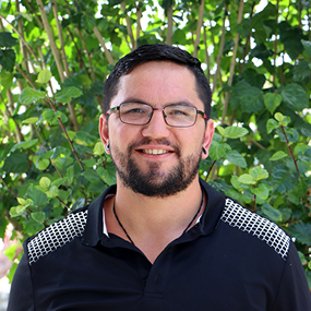 Dennis Waipouri