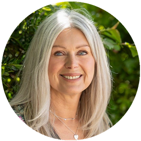 Mrs Joanne Johns