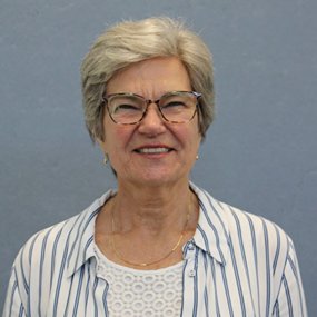 Lynn Dunbar