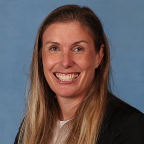 Mrs Alison Patterson