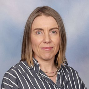 Ms Anna Steedman