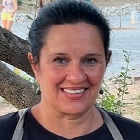 Mrs Tania O'Connell